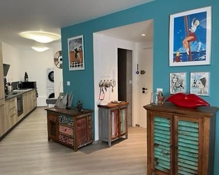 T2! 3 Ou 4 Personnes Centre Ville Neuf Avec Garage Sanary-sur-Mer Buitenkant foto