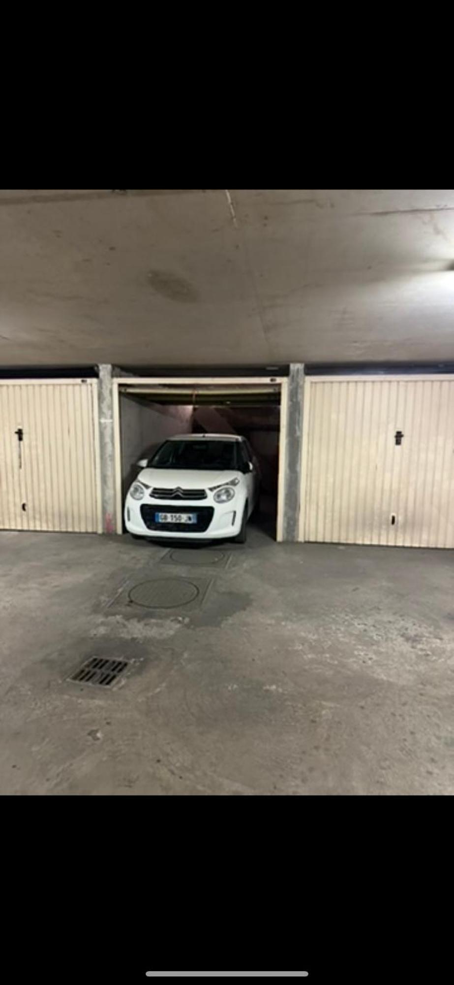 T2! 3 Ou 4 Personnes Centre Ville Neuf Avec Garage Sanary-sur-Mer Buitenkant foto